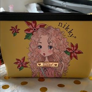 Nikky by Nicole Lee  clutch bag/ Wristlet  new